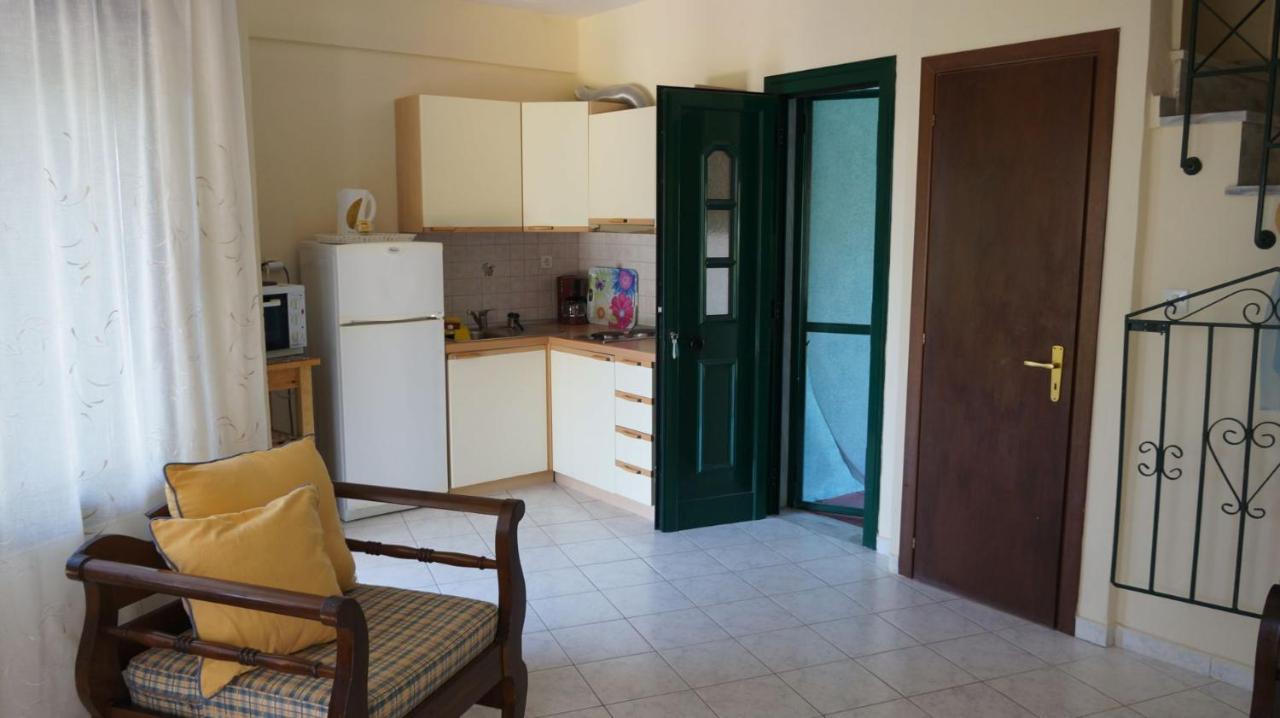 Eva'S Houses Nikiti Экстерьер фото